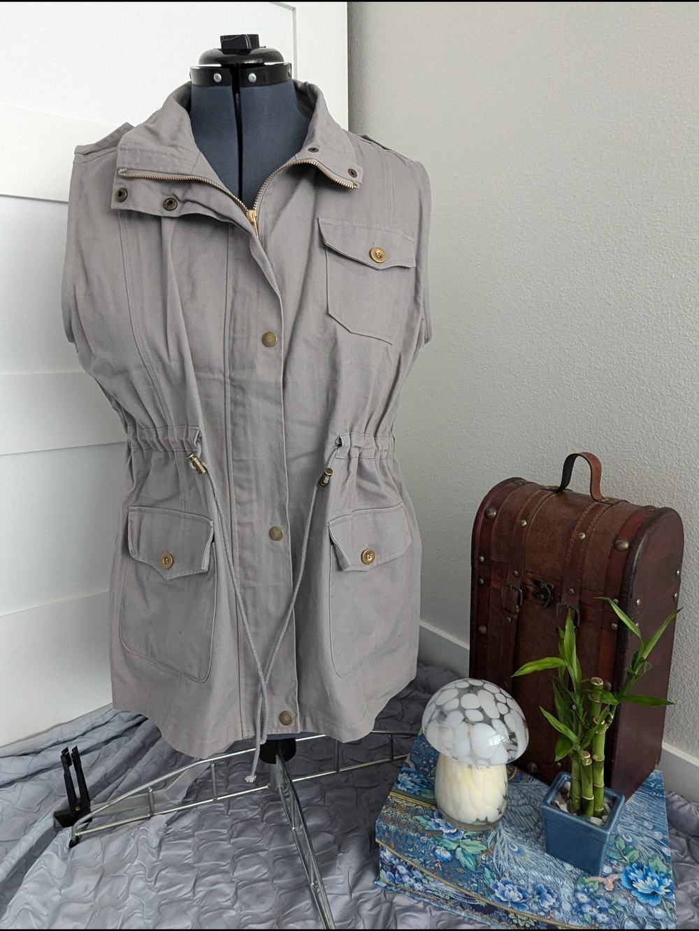 Sleeveless Utility Vest Jacket - Gray - XL